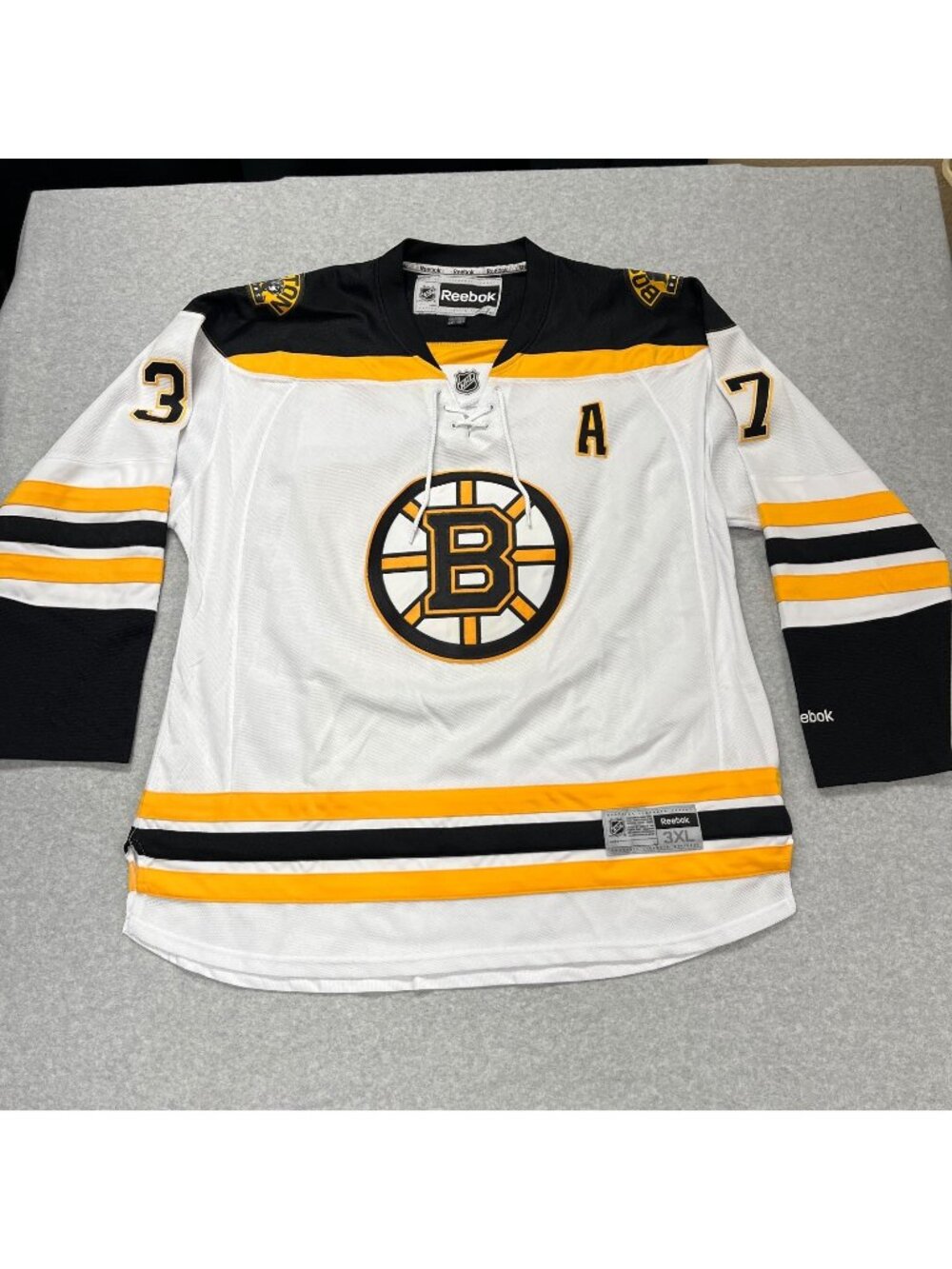 Boston Bruins Patrice Bergeron Reebok Premier Jersey Size 3XL White Away NHL